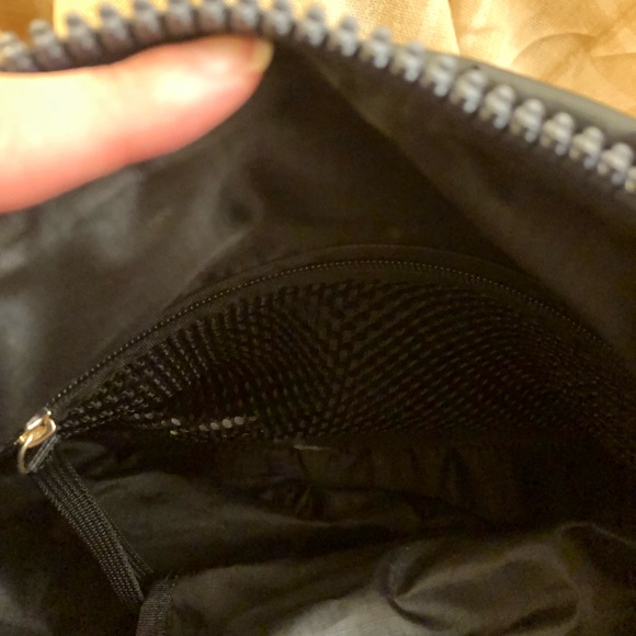 NWT Cynthia Rowley Alex Duffle - Picture 7 of 8